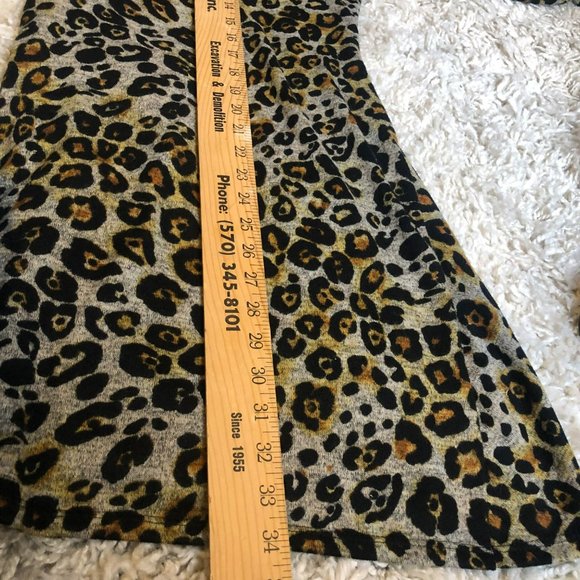 Jun & Ivy Made in USA Sz L Leopard Print LS Midi Dress Chic - Picture 7 of 8